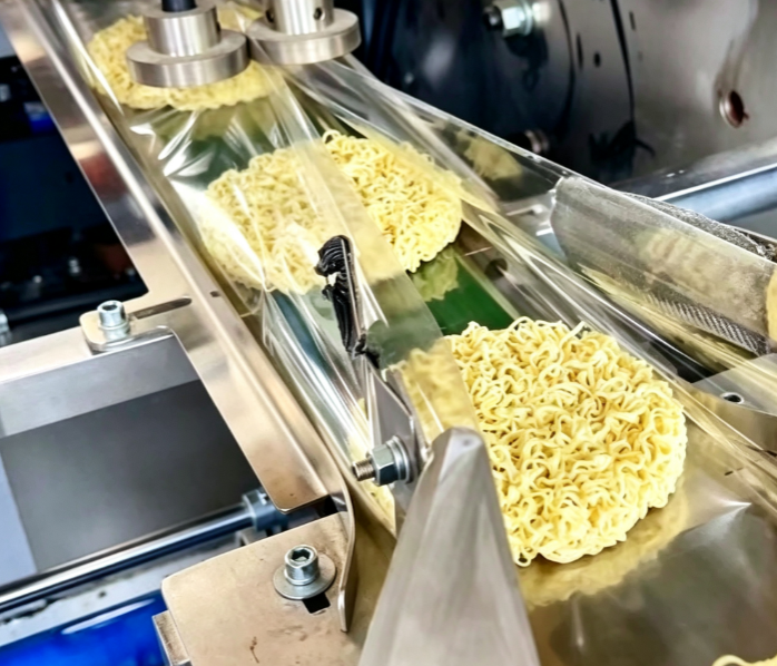 方便面枕式机包装膜